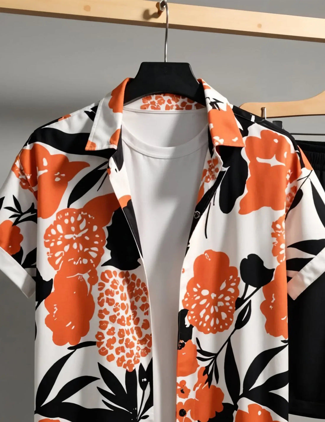 Men's Bold Orange Flower Print Shirt & Shorts Set ? Summer Casual 2-Piece Beachwear Outfit