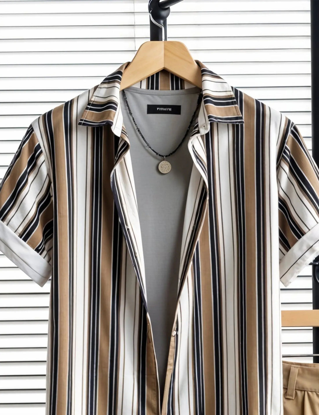 Men's Classic Striped Shirt & Khaki Shorts Set ? Casual Summer Two-Piece Outfit